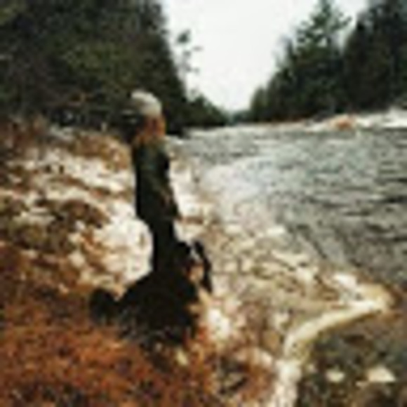 Meet your Posher, Madison - Picture 1 of 1